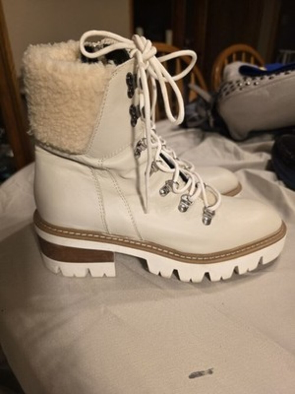 Sesto Meucci fur lined lace up ankle booties, white beige leather, women size 8